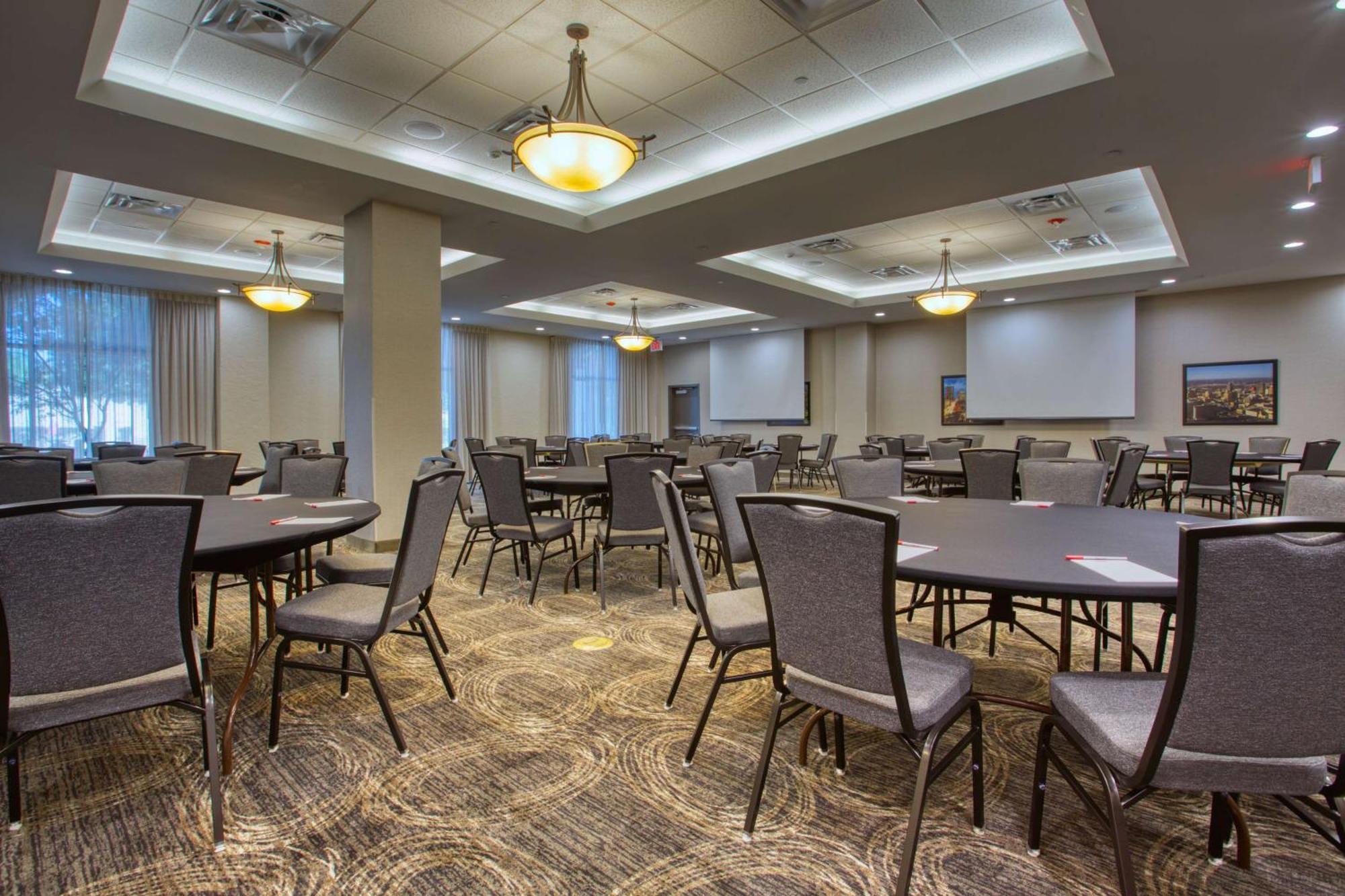 Drury Inn & Suites San Antonio Near La Cantera Bagian luar foto