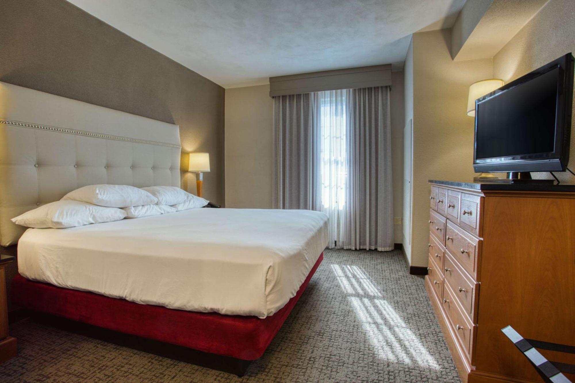 Drury Inn & Suites San Antonio Near La Cantera Bagian luar foto